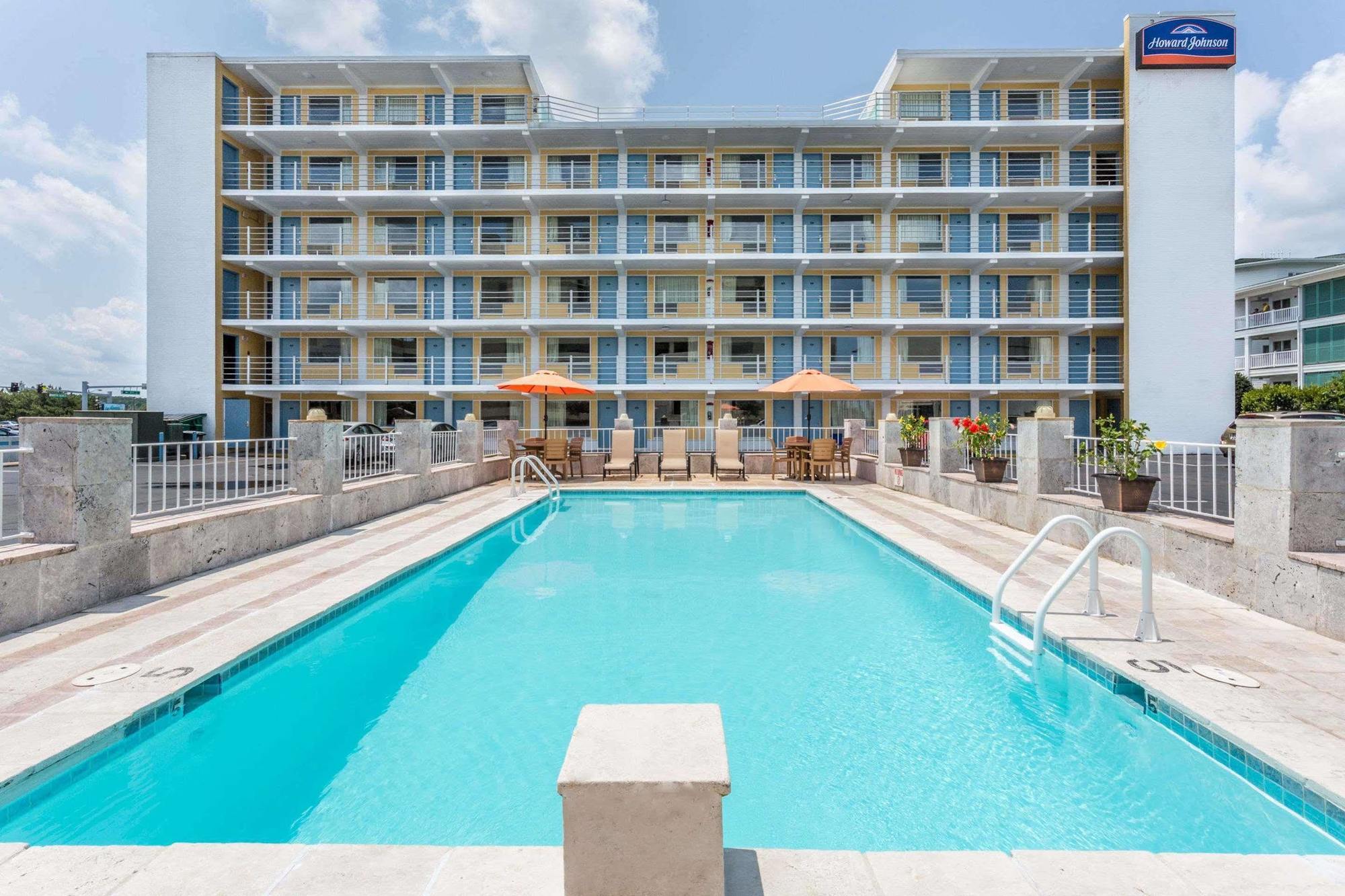 Howard Johnson By Wyndham Virginia Beach At The Beach Eksteriør bilde